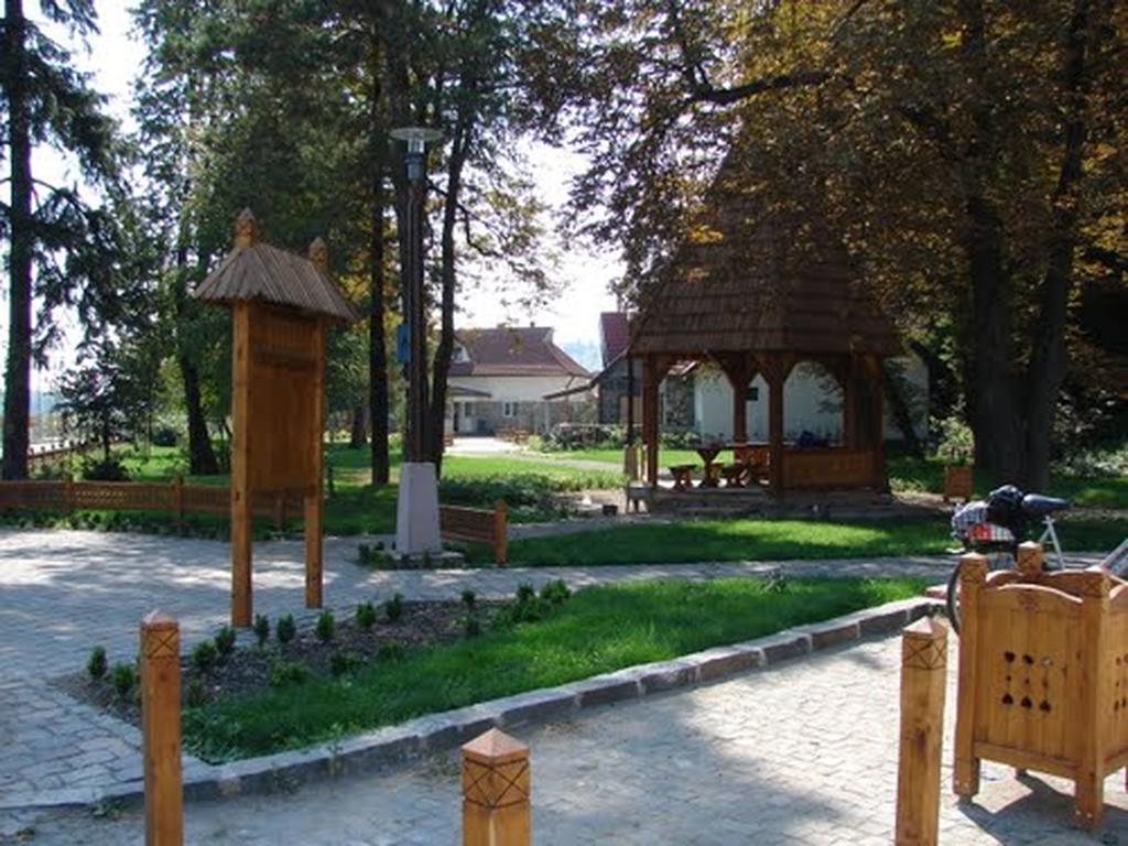 Готель Betty Panzio М'єркуря-Чук Екстер'єр фото